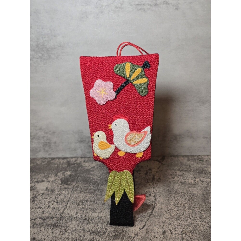 Japanese Chirimen Hagoita New Year Decoration with Kagami Mochi 7" Japan
